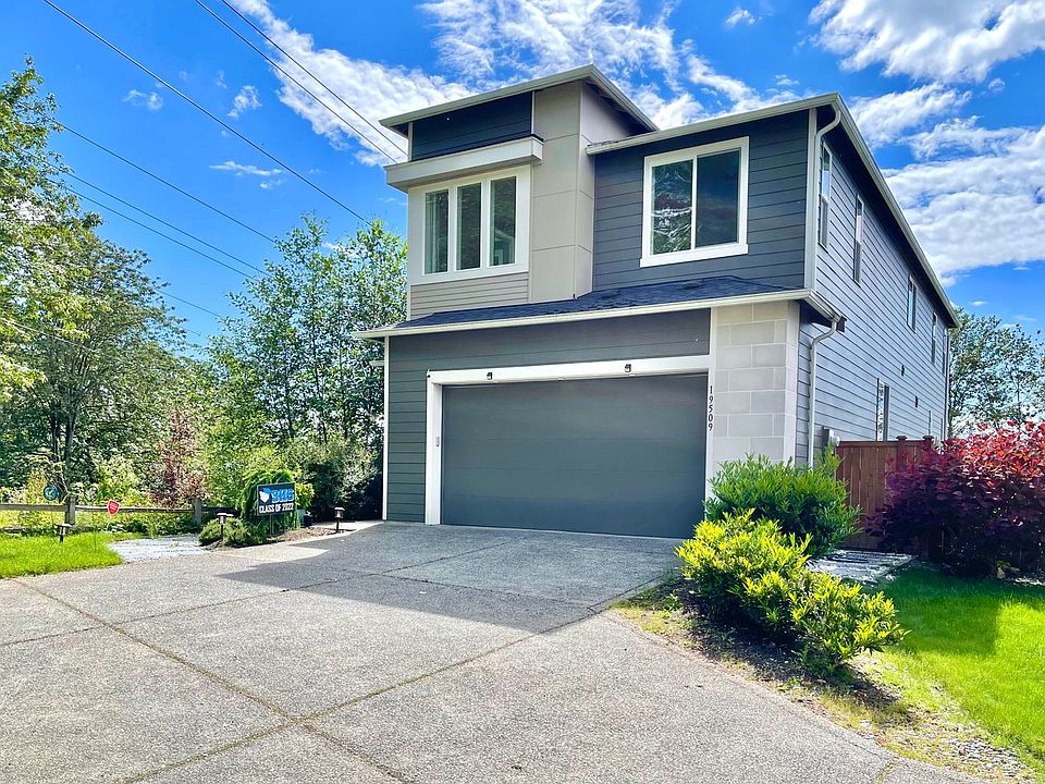 1st image of 19509 82nd Ln NE