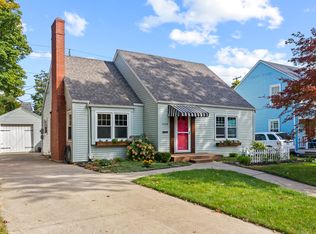 1618 Pemberton Dr, Fort Wayne, IN 46805