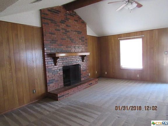 4th image of 1609 E Robertson Ave