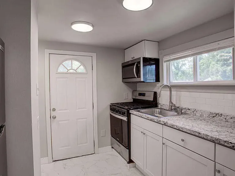 309 Delsea Dr N — Photo 6