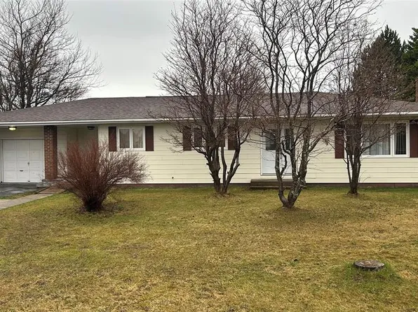 17 Juniper Drive, Kippens, NL A2N2E9