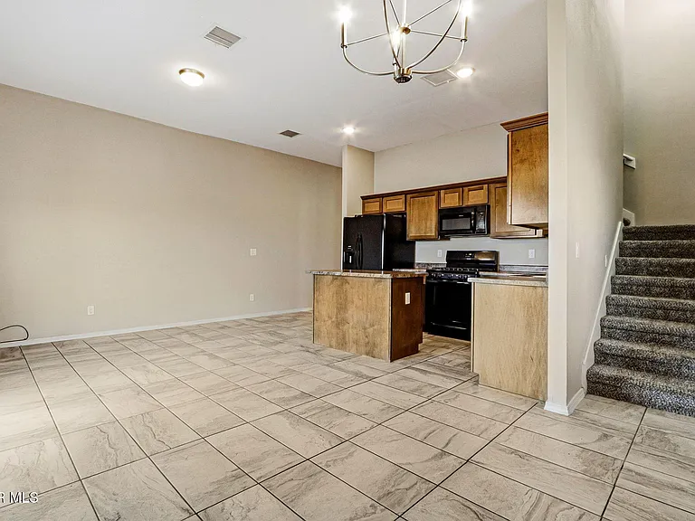 714 Hc Gilbert Minjares Dr #A — Photo 23