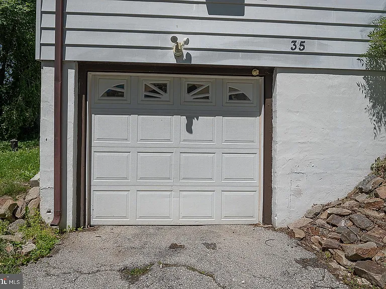 35 Eastwood Rd — Photo 30