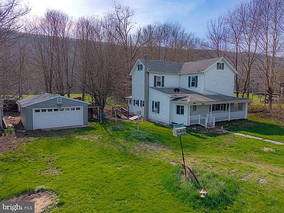 2nd image of 7016 Hyndman Rd