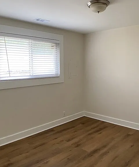 Back bedroom