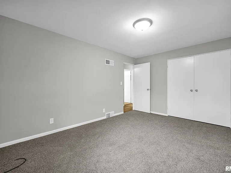 1407 W Sunnyview Dr — Photo 16