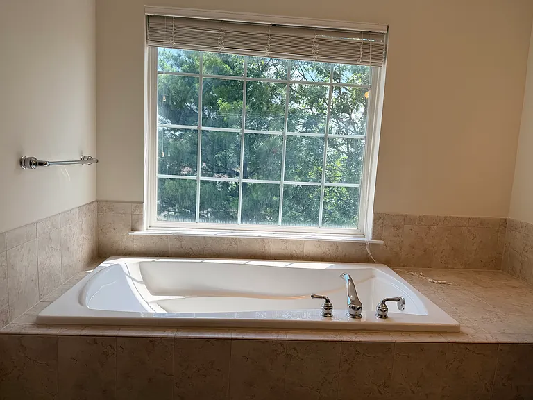 5272 Blue Sky Dr — Photo 17