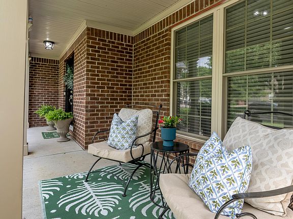 5th image of 4513 Verbena Park