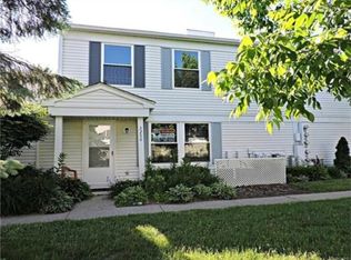 3254 Birchcreek Ct #85, Lake Orion, MI 48360