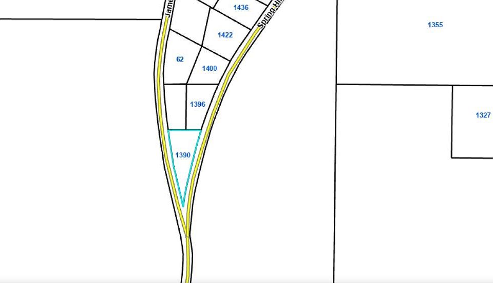 2nd image of 1390 Spring Hill Rd