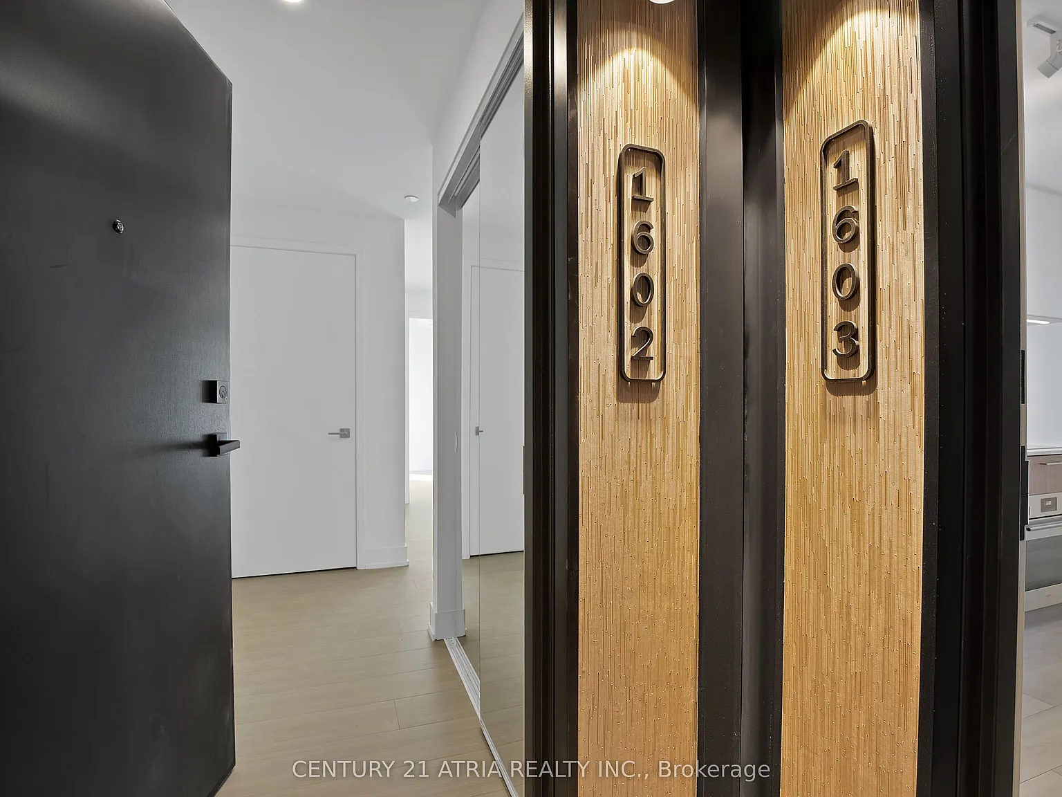 36 Olive Ave — Photo 1