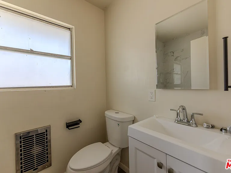 4119 Marlton Ave #10 — Photo 9