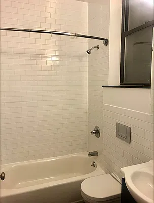 Rented by Voro New York | media 8