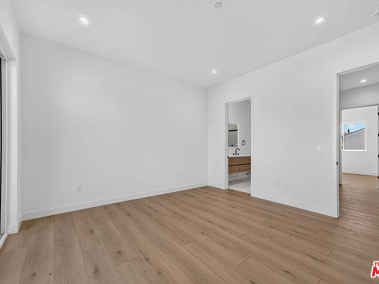 2424 N Council St — Photo 27