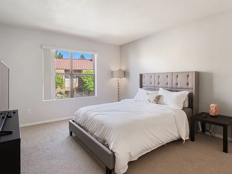 8787 E Mountain View Rd #2029 — Photo 2