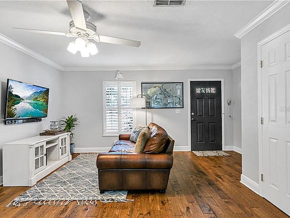5th image of 106 S Habana Ave Unit 5