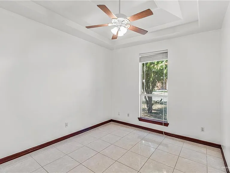 1108 N Boston College Dr — Photo 6