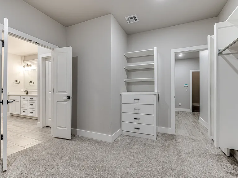 8225 Jenny Ln — Photo 8