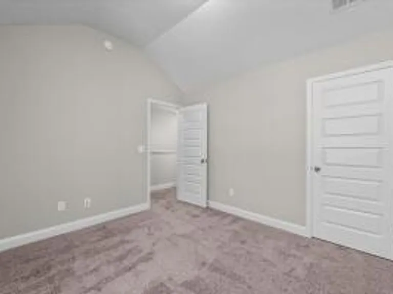 1005 Linsmore Ave — Photo 20