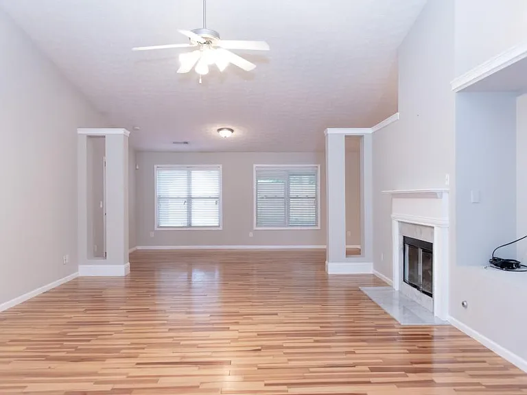 1159 Simonton Glen Way — Photo 5