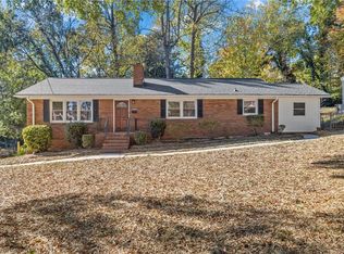 1200 Lockland Ave, Winston Salem, NC 27103