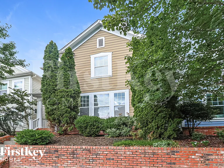 19017 Park Terrace Ln — Photo 2