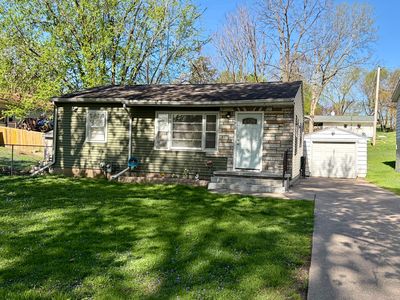 1812 N 6th St, Clinton, IA, 52732