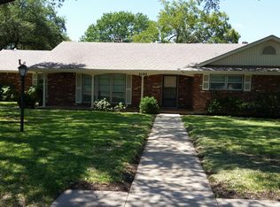 2102 S 51st St, Temple, TX 76504