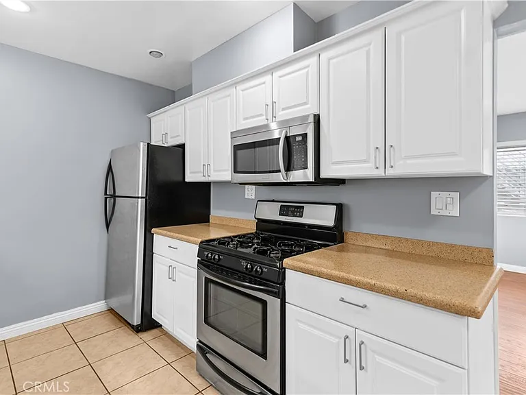 117 S Ivy Ave #A — Photo 8