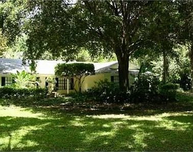 1st image of 3405 Lakeshore Dr