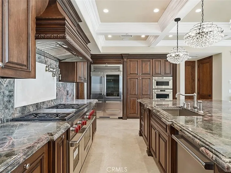 31909 Emerald View Dr — Photo 14