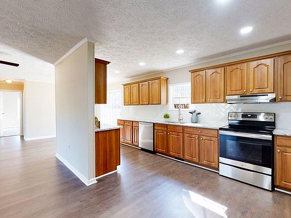 4th image of 5077 Old Magnolia Ln
