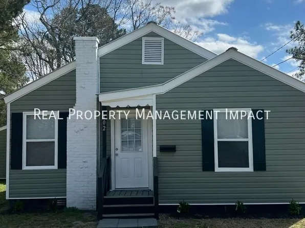 402 N Sellers St, Selma, NC 27576