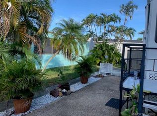 1181 Nettles Blvd, Jensen Beach, FL 34957