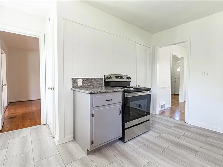 2115 Pinellas Trl — Photo 13