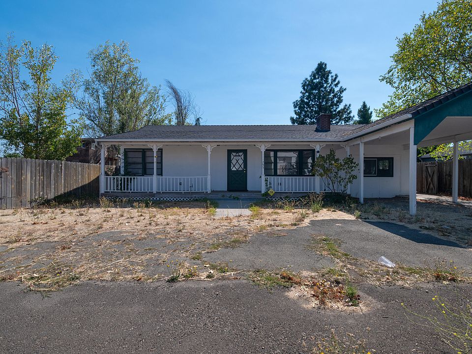 1st image of 795 Lozier Ln