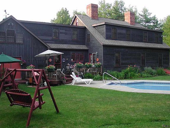 2nd image of 34 Holloway Ln