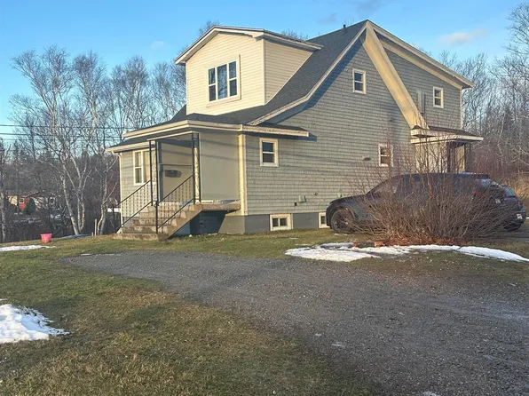 1696 Victoria Rd, Cape Breton, NS B1N 1N3