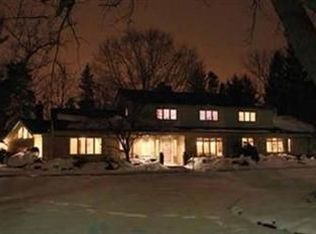 19400 S Woodland Rd, Shaker Heights, OH 44122