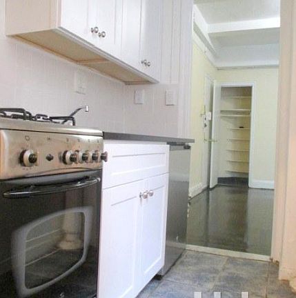 4th image of 135 E 50th St #J9