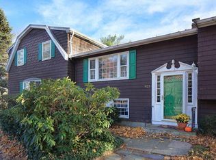 923 S Main St, Bellingham, MA 02019