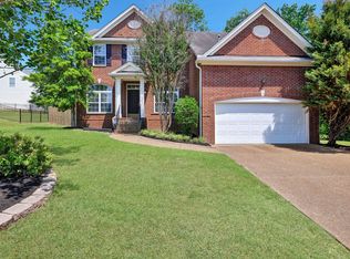 702 Greer Ct, Mount Juliet, TN 37122