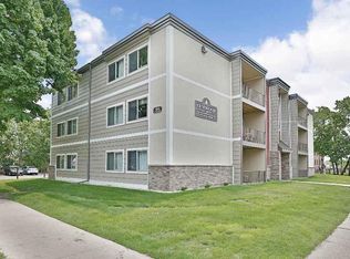 924 17th Ave SE #2B-1BA, Minneapolis, MN 55414