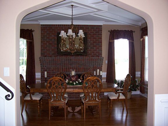 4434 Robinson Loop East, Olive Branch, MS 38654