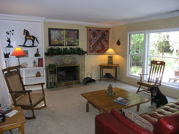 4th image of 577 Villa Zanita St