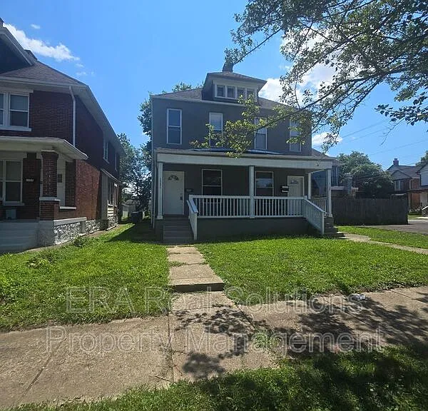 1531 Richmond Ave — Photo 1