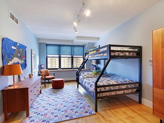 4th image of 535 Dean St APT 317