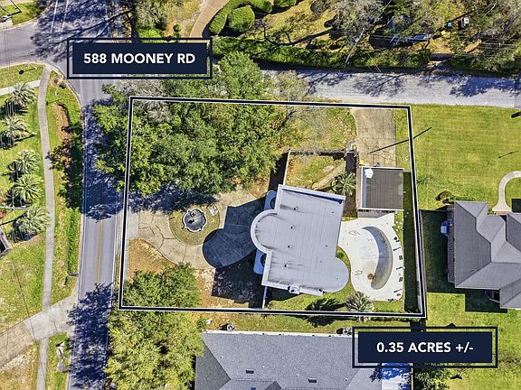 4th image of 588 Mooney Rd