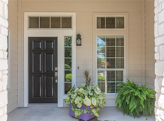 4th image of 19420 Sea Island Dr