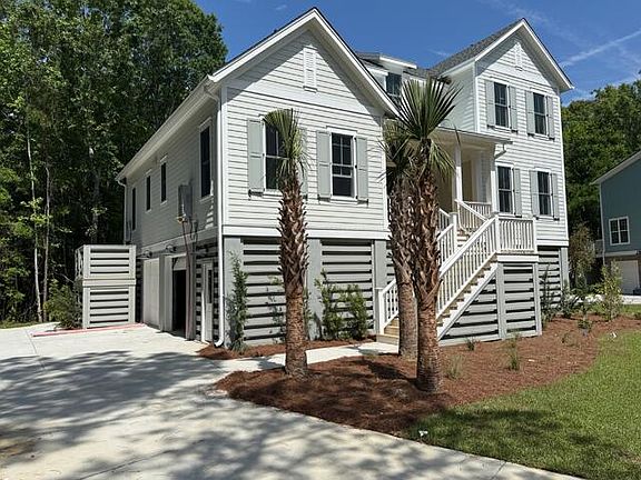 3rd image of 1191 Rivershore Rd